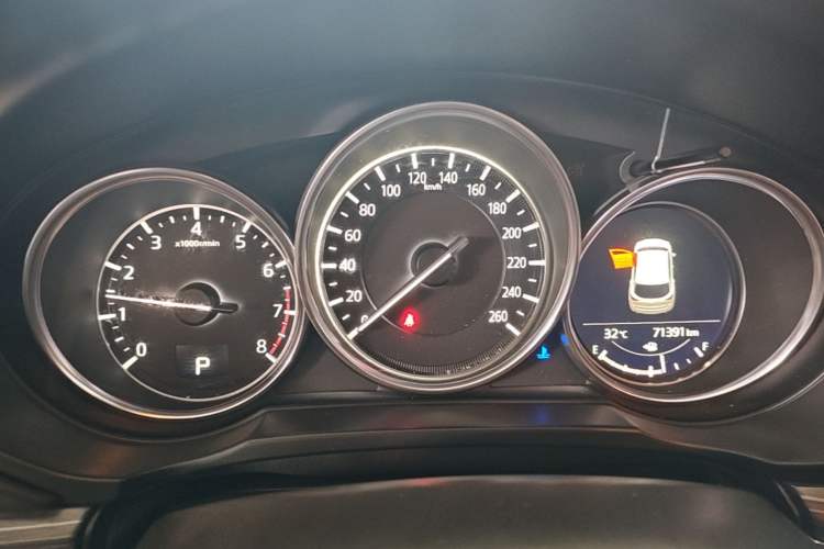 Used Mazda CX-5 2020 Revised Version 2.0L Automatic Two-Wheel Drive ZhiZun Trim Instrument Cluster