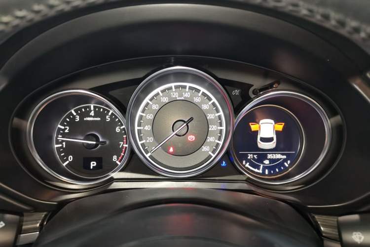 Used Mazda CX-5 2020 Revised Version 2.0L Automatic Two-Wheel Drive ZhiZun Trim Instrument Cluster
