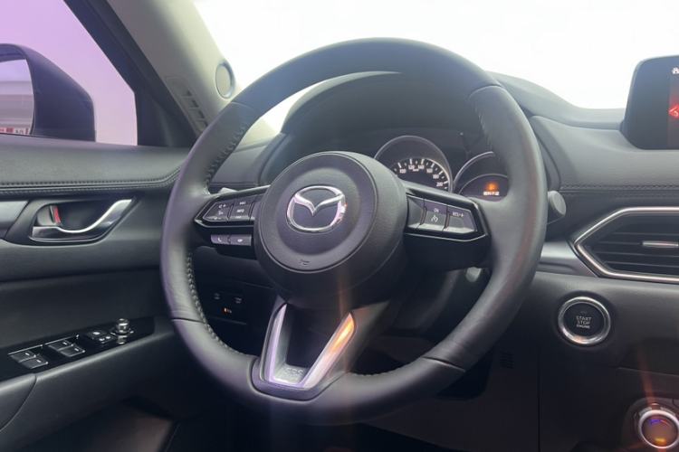Used Mazda CX-5 2020 Revised Version 2.0L Automatic Two-Wheel Drive Smart Type Interior 3