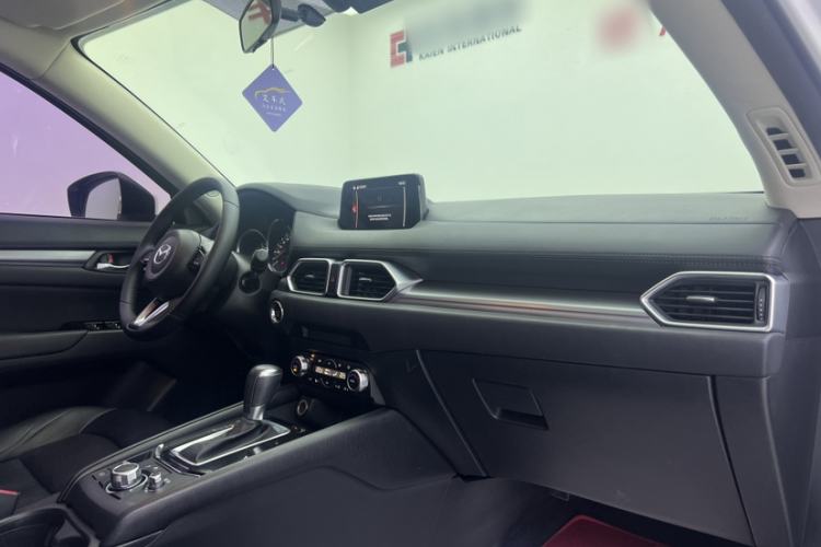 Used Mazda CX-5 2020 Revised Version 2.0L Automatic Two-Wheel Drive Smart Type Interior 5