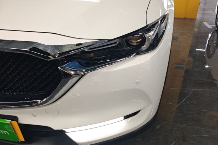 Used Mazda CX-5 2020 Revised Version 2.5L Automatic Two-Wheel Drive ZhiZun Trim Left Front Headlight