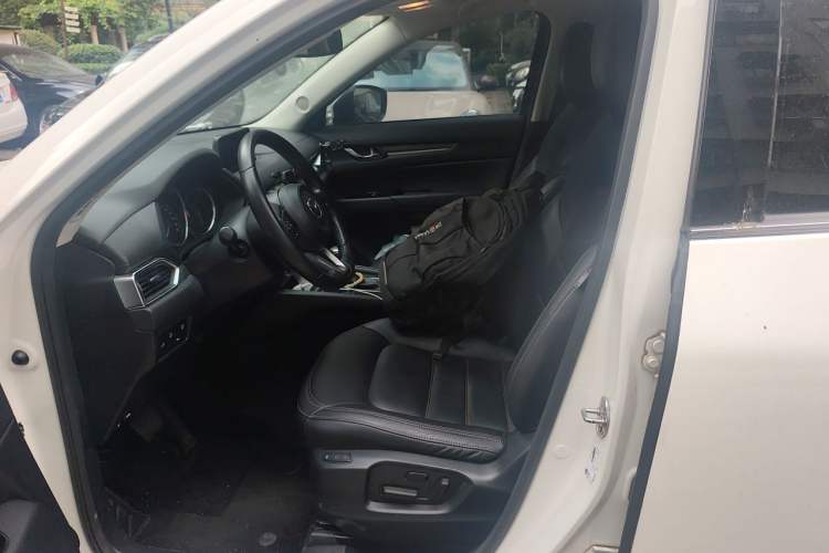 Used Mazda CX-5 2020 Revised Version 2.0L Automatic Two-Wheel Drive ZhiZun Trim Left Front Seat
