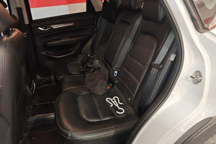 Used Mazda CX-5 2020 2.0L Automatic Two-Wheel Drive ZhiZun Version Left Rear Seat