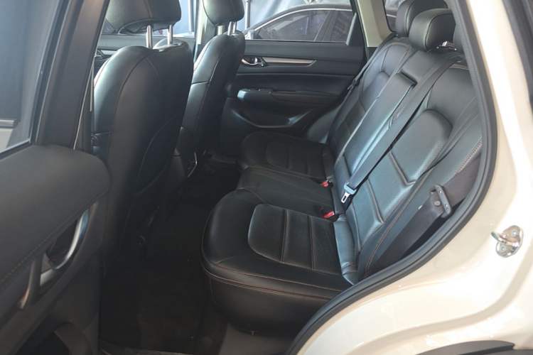 Used Mazda CX-5 2020 2.0L Automatic Two-Wheel Drive Smart Version Left Rear Seat