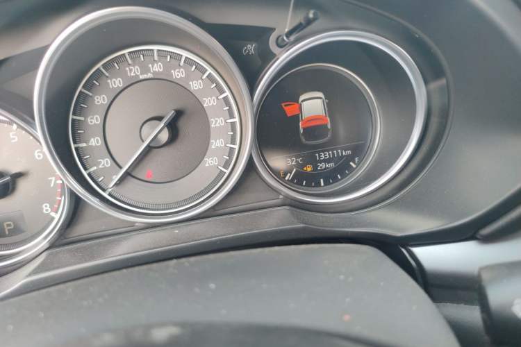 Used Mazda CX-5 2020 2.0L Automatic Two-Wheel Drive Smart Version Odometer Close Up