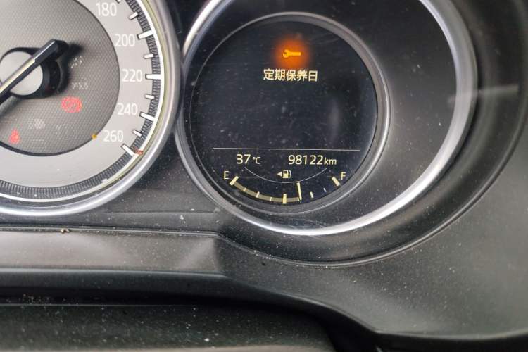 Used Mazda CX-5 2020 2.0L Automatic Two-Wheel Drive ZhiZun Version Odometer Close Up