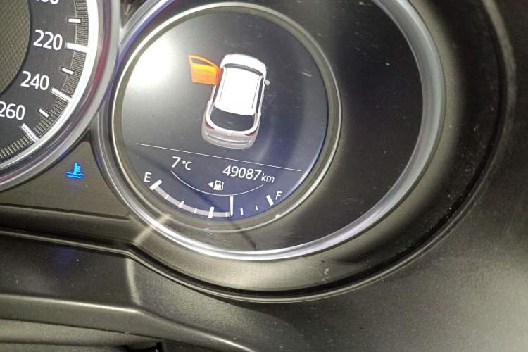 Used Mazda CX-5 2020 Revised Version 2.0L Automatic Two-Wheel Drive ZhiZun Trim Odometer Close Up
