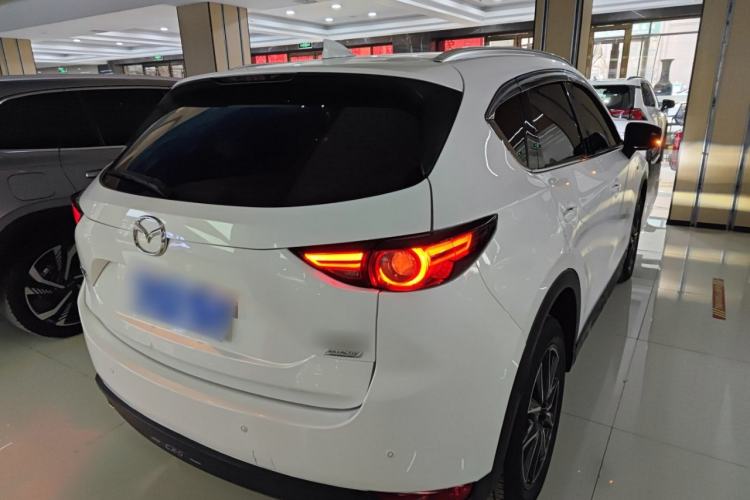Used Mazda CX-5 2020 Revised Version 2.5L Automatic Two-Wheel Drive ZhiZun Trim Rear Right 45 Deg