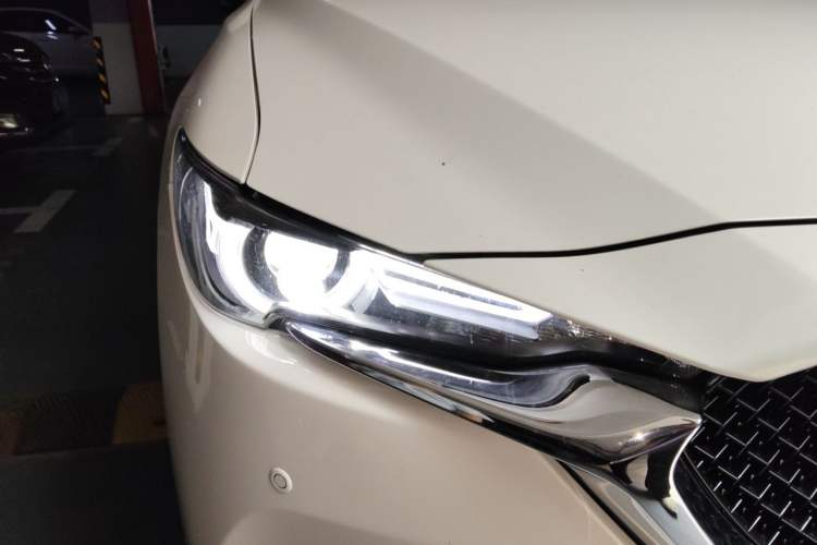 Used Mazda CX-5 2020 2.0L Automatic Two-Wheel Drive ZhiZun Version Right Front Headlight