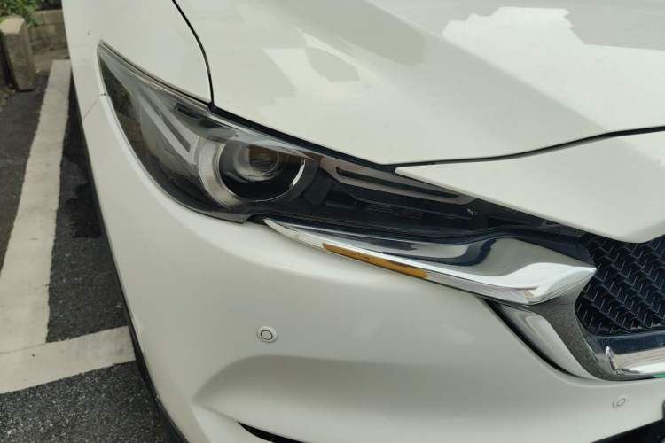 Used Mazda CX-5 2020 2.0L Automatic Two-Wheel Drive ZhiZun Version Right Front Headlight