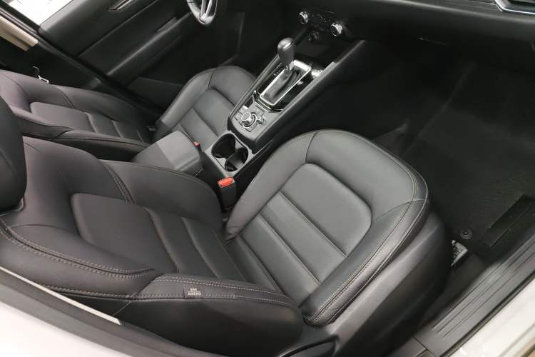 Used Mazda CX-5 2020 Revised Version 2.0L Automatic Two-Wheel Drive ZhiZun Trim Right Front Seat