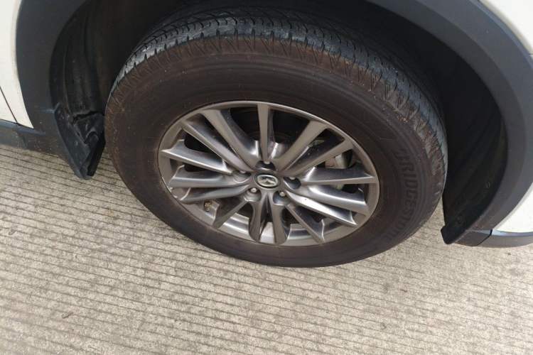 Used Mazda CX-5 2020 Revised Version 2.0L Automatic Two-Wheel Drive Smart Type Right Front Wheel Hub