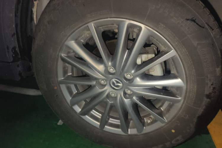 Used Mazda CX-5 2020 2.0L Automatic Two-Wheel Drive Smart Version Right Front Wheel Hub