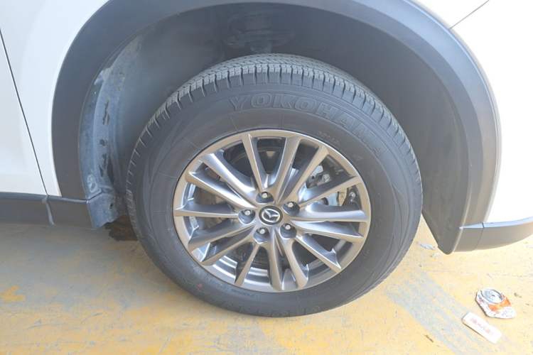 Used Mazda CX-5 2020 2.0L Automatic Two-Wheel Drive Smart Version Right Front Wheel Hub