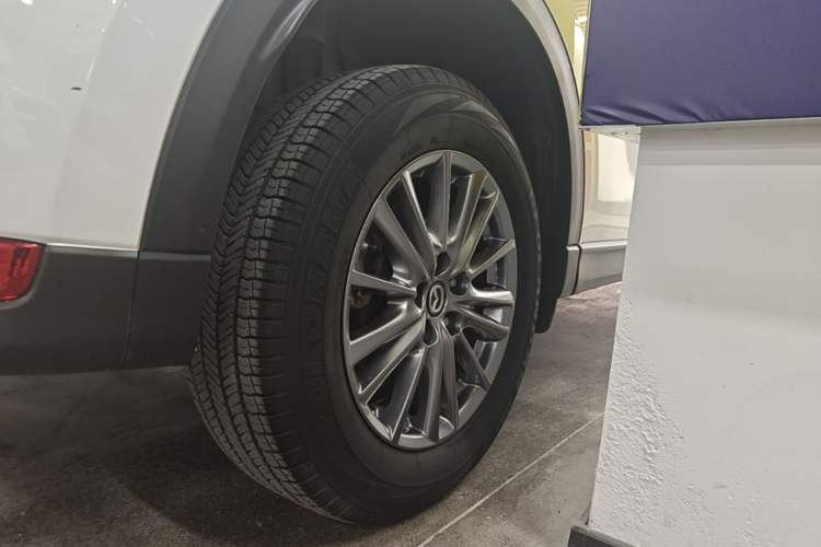 Used Mazda CX-5 2020 Revised Version 2.0L Automatic Two-Wheel Drive Smart Type Right Rear Wheel Hub