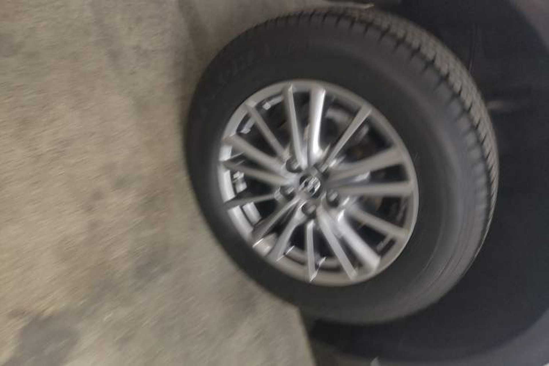 Used Mazda CX-5 2020 2.0L Automatic Two-Wheel Drive Smart Version Right Rear Wheel Hub
