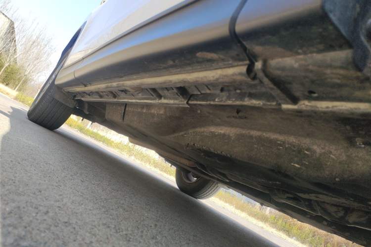 Used Mazda CX-5 2020 2.0L Automatic Two-Wheel Drive Smart Version Right Side Sill