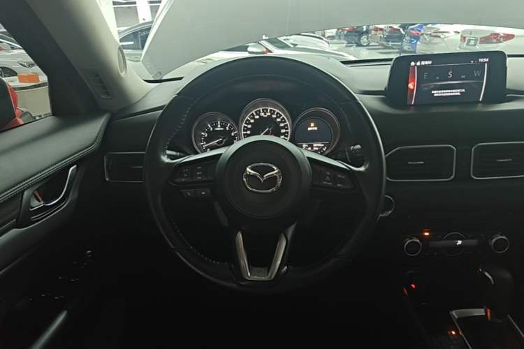 Used Mazda CX-5 2020 Revised Version 2.0L Automatic Two-Wheel Drive ZhiZun Trim Steering Wheel