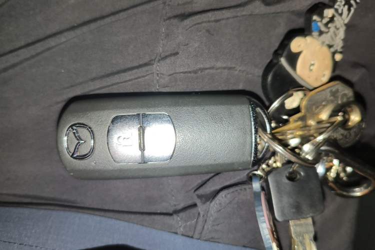 Used Mazda CX-5 2020 2.0L Automatic Two-Wheel Drive Smart Version Vehicle Key