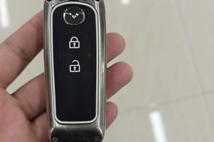 Used Mazda CX-5 2020 Revised Version 2.0L Automatic Two-Wheel Drive Smart Type Vehicle Key