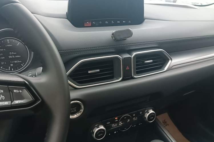 Used Mazda CX-5 2021 2.0L Automatic Two-Wheel Drive Smart Version Audio And AC Panel
