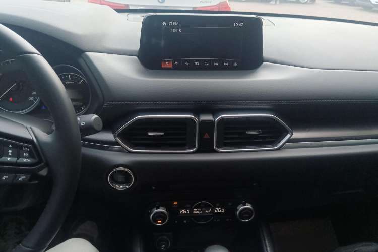 Used Mazda CX-5 2021 2.0L Automatic Two-Wheel Drive ZhiZun Version Audio And AC Panel