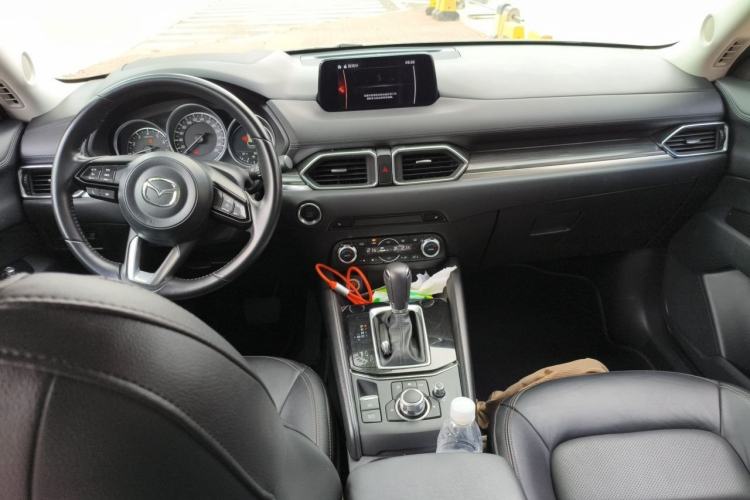 Used Mazda CX-5 2021 2.0L Automatic Two-Wheel Drive ZhiZun Version Center Console