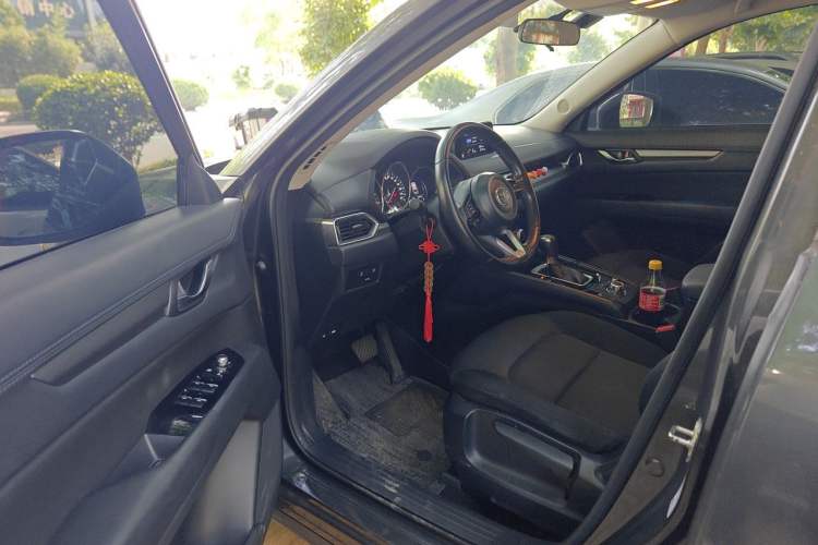 Used Mazda CX-5 2021 2.0L Automatic Two-Wheel Drive Smart Version Driver Seat