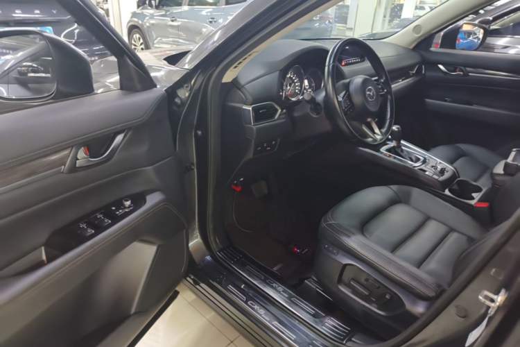 Used Mazda CX-5 2021 2.5L Automatic Two-Wheel Drive ZhiZun Version Driver Seat