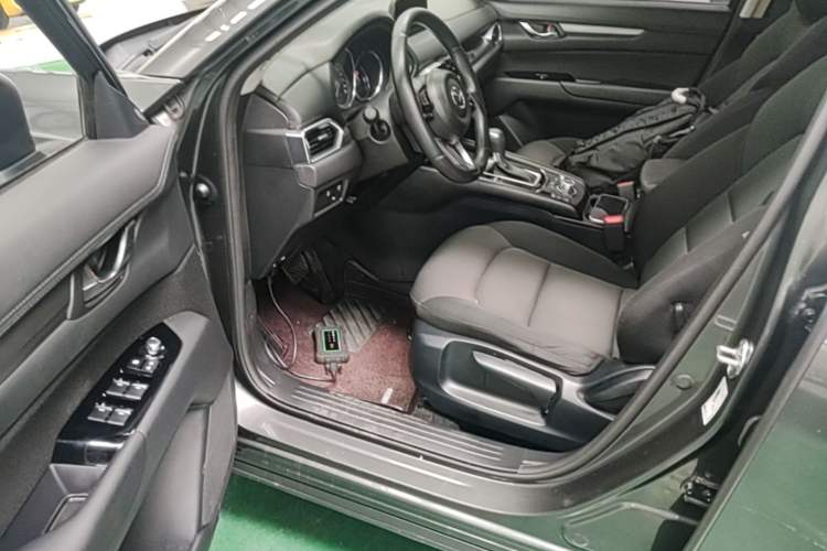 Used Mazda CX-5 2021 2.0L Automatic Two-Wheel Drive Smart Version Driver Seat