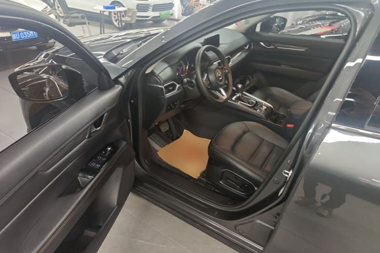 Used Mazda CX-5 2021 2.5L Automatic Two-Wheel Drive ZhiZun Version Driver Seat