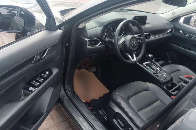 Used Mazda CX-5 2021 2.0L Automatic Two-Wheel Drive ZhiZun Version Driver Seat