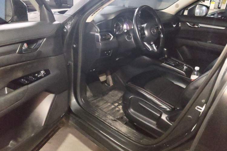 Used Mazda CX-5 2021 2.0L Automatic Two-Wheel Drive Smart Version Driver Seat