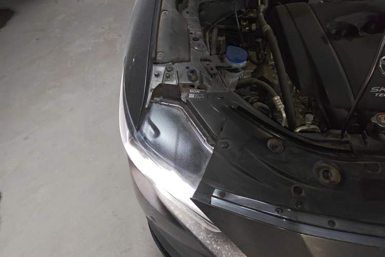 Used Mazda CX-5 2021 2.5L Automatic Two-Wheel Drive Black Knight Engine Bay Right