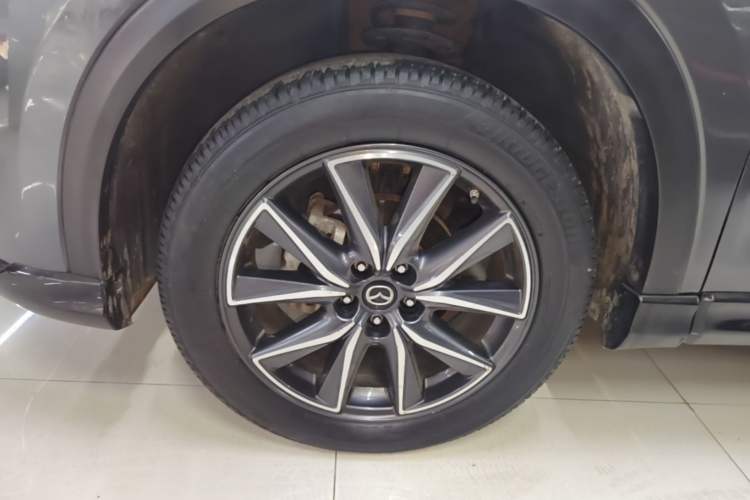 Used Mazda CX-5 2021 2.5L Automatic Two-Wheel Drive ZhiZun Version Exterior 4