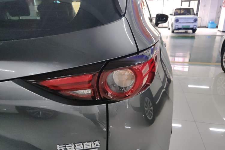 Used Mazda CX-5 2021 2.5L Automatic Two-Wheel Drive ZhiZun Version Exterior 6