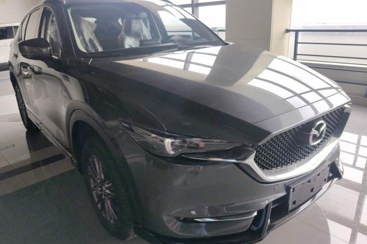 Used Mazda CX-5 2021 2.0L Automatic Two-Wheel Drive ZhiZun Version Front Right 45 Deg