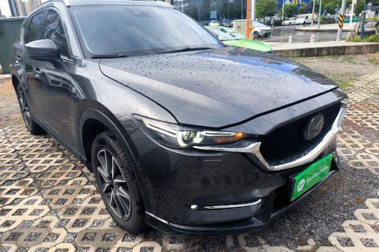 Used Mazda CX-5 2021 2.5L Automatic 4x4 Flagship Edition Front Right 45 Deg