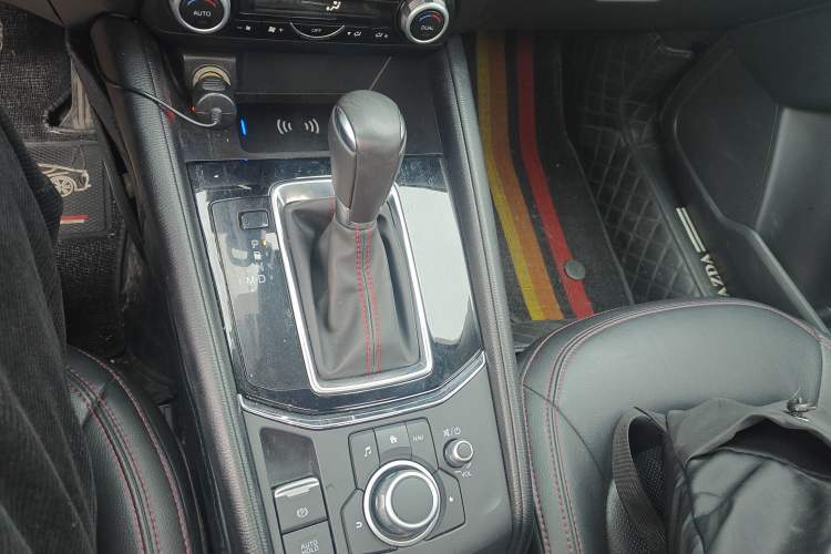 Used Mazda CX-5 2021 2.0L Automatic Two-Wheel Drive Black Knight Gear Lever