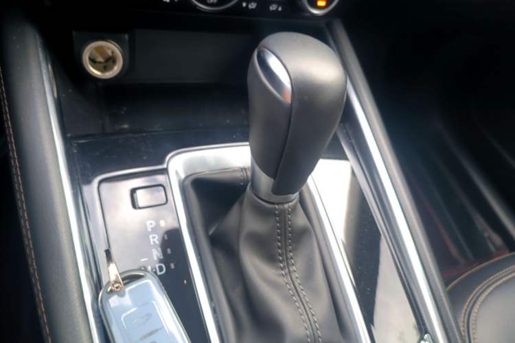 Used Mazda CX-5 2021 2.5L Automatic 4x4 Flagship Edition Gear Lever
