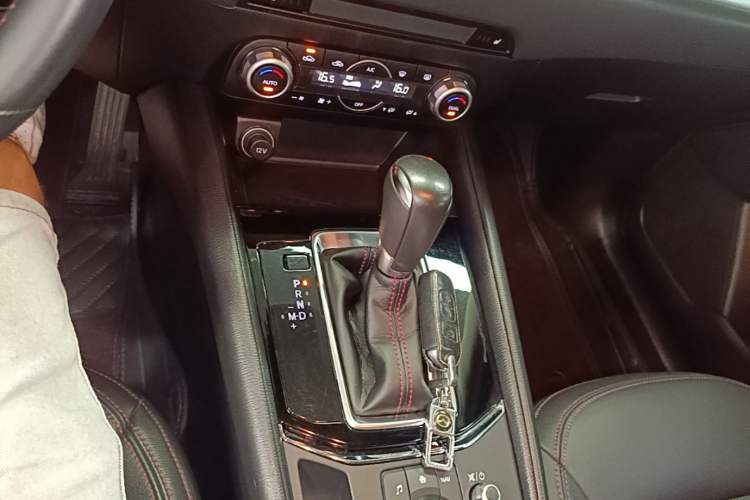 Used Mazda CX-5 2021 2.0L Automatic Two-Wheel Drive Black Knight Gear Lever