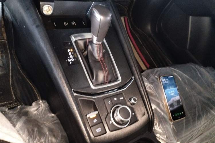 Used Mazda CX-5 2021 2.0L Automatic Two-Wheel Drive Black Knight Gear Lever