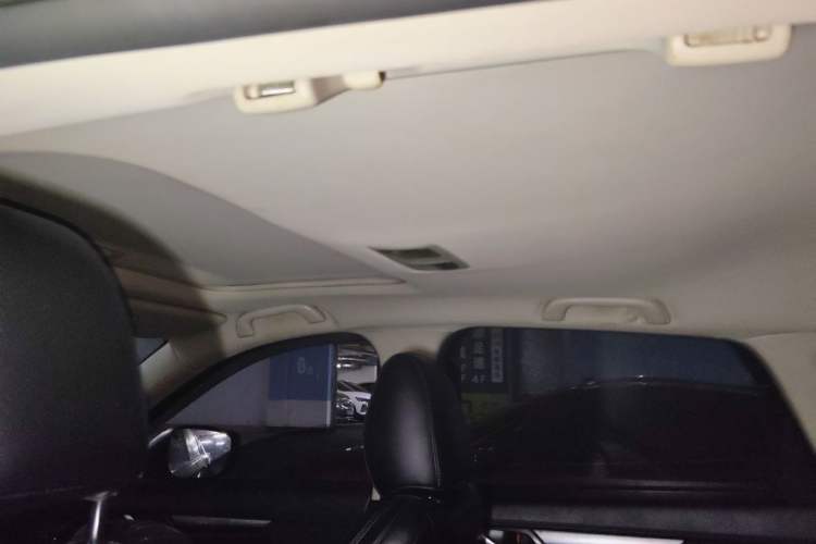 Used Mazda CX-5 2021 2.0L Automatic Two-Wheel Drive Smart Version Headliner