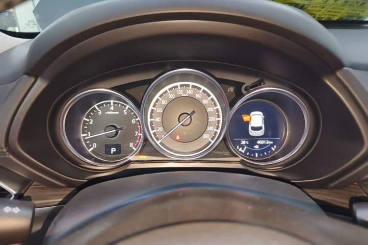 Used Mazda CX-5 2021 2.5L Automatic Two-Wheel Drive ZhiZun Version Instrument Cluster