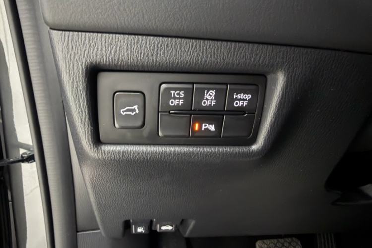 Used Mazda CX-5 2021 2.0L Automatic Two-Wheel Drive Black Knight Interior 4