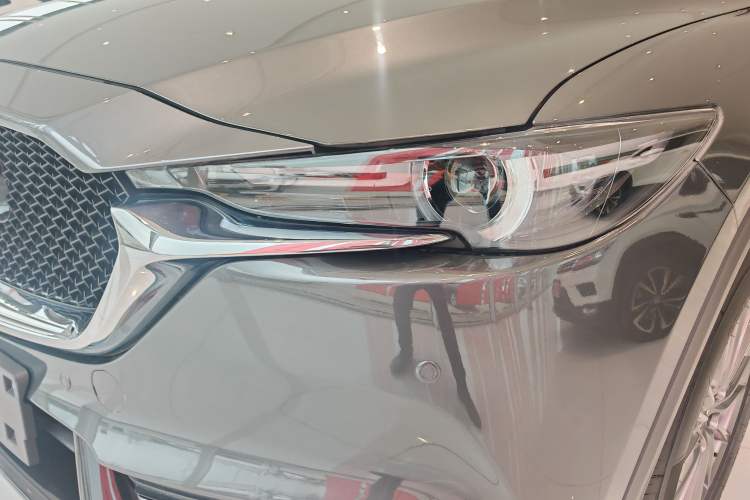 Used Mazda CX-5 2021 2.0L Automatic Two-Wheel Drive Smart Version Left Front Headlight