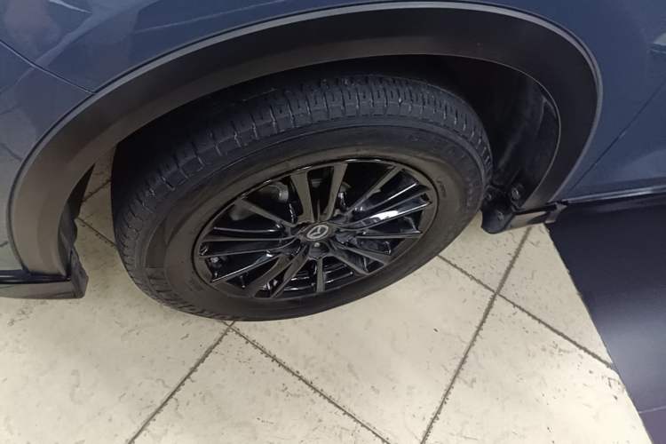 Used Mazda CX-5 2021 2.0L Automatic Two-Wheel Drive Black Knight Left Front Wheel Hub