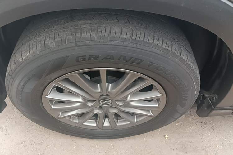 Used Mazda CX-5 2021 2.0L Automatic Two-Wheel Drive Smart Version Left Front Wheel Hub