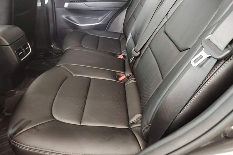 Used Mazda CX-5 2021 2.0L Automatic Two-Wheel Drive Smart Version Left Rear Seat