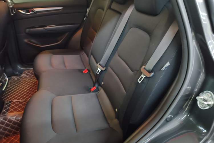 Used Mazda CX-5 2021 2.5L Automatic Two-Wheel Drive Smart Version Left Rear Seat